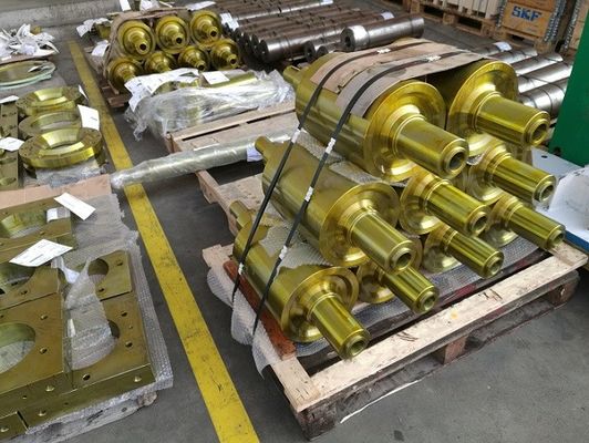Uma máquina de fundição CCM de múltiplos fios para cima para fundição industrial de aço